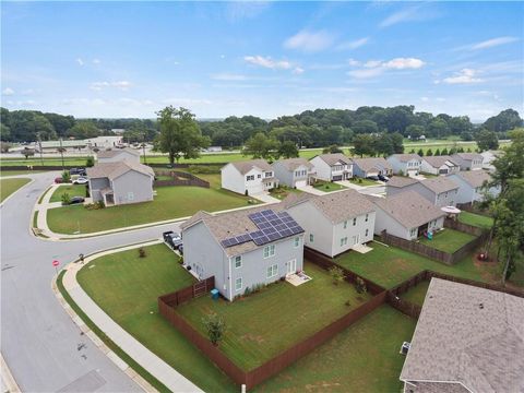 A home in Pendergrass