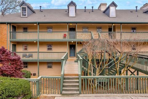 113 Brittany Court Duluth GA 30096