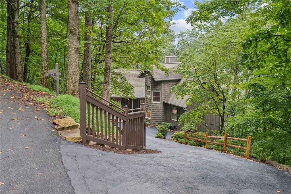 72 Foxglove Circle