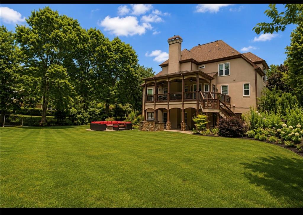 915 Champions Fairway Drive