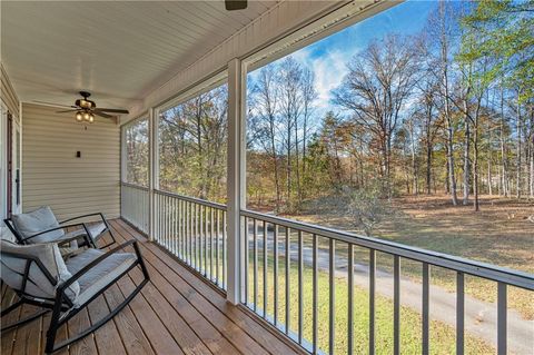 A home in Dahlonega