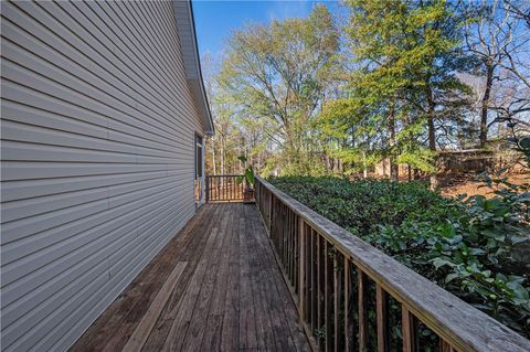 A home in Dahlonega