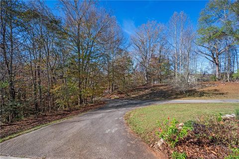 A home in Dahlonega