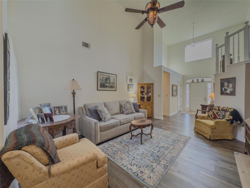 690 Winding River Drive, Lawrenceville, Georgia image 5