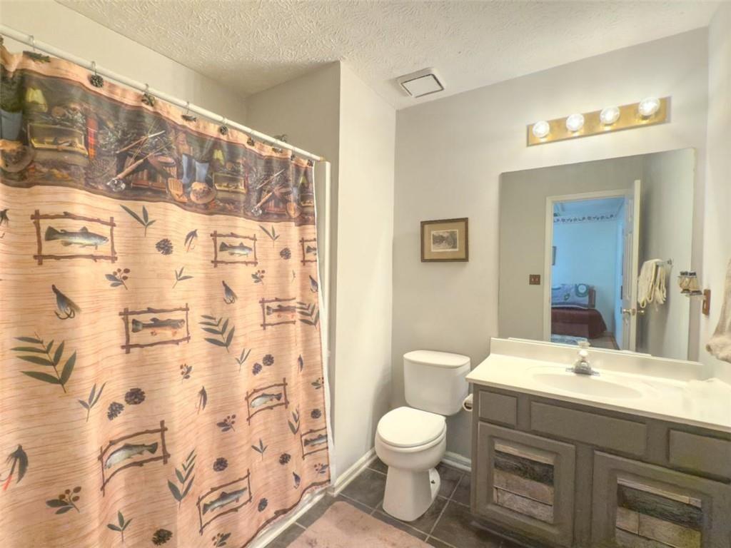 690 Winding River Drive, Lawrenceville, Georgia image 25