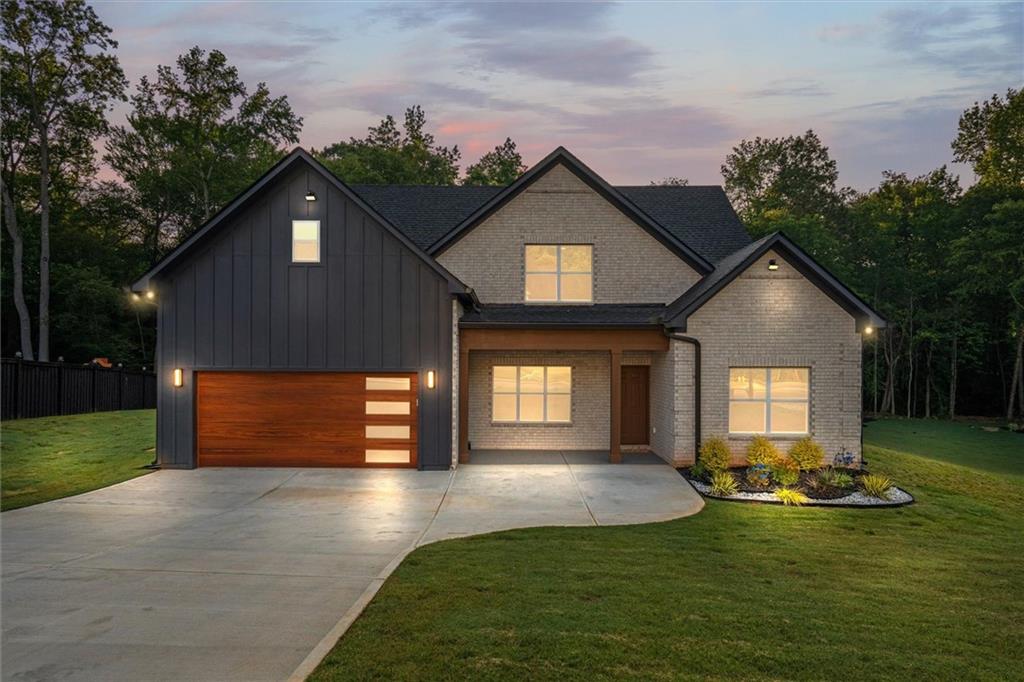 859 N Bay Overlook