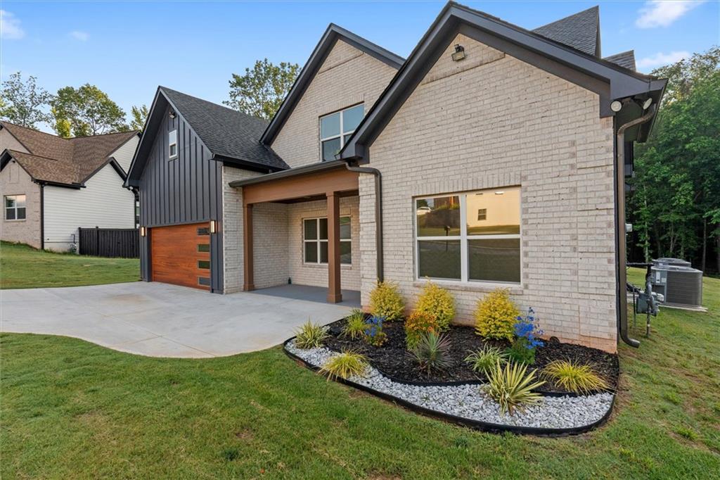 859 N Bay Overlook