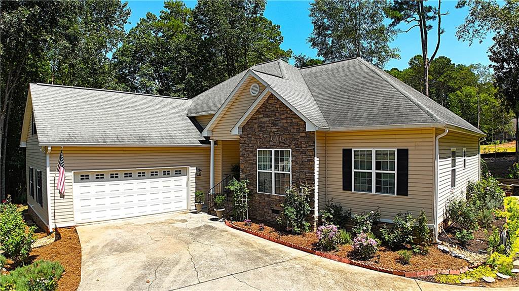 103 Meadowbrook Lane