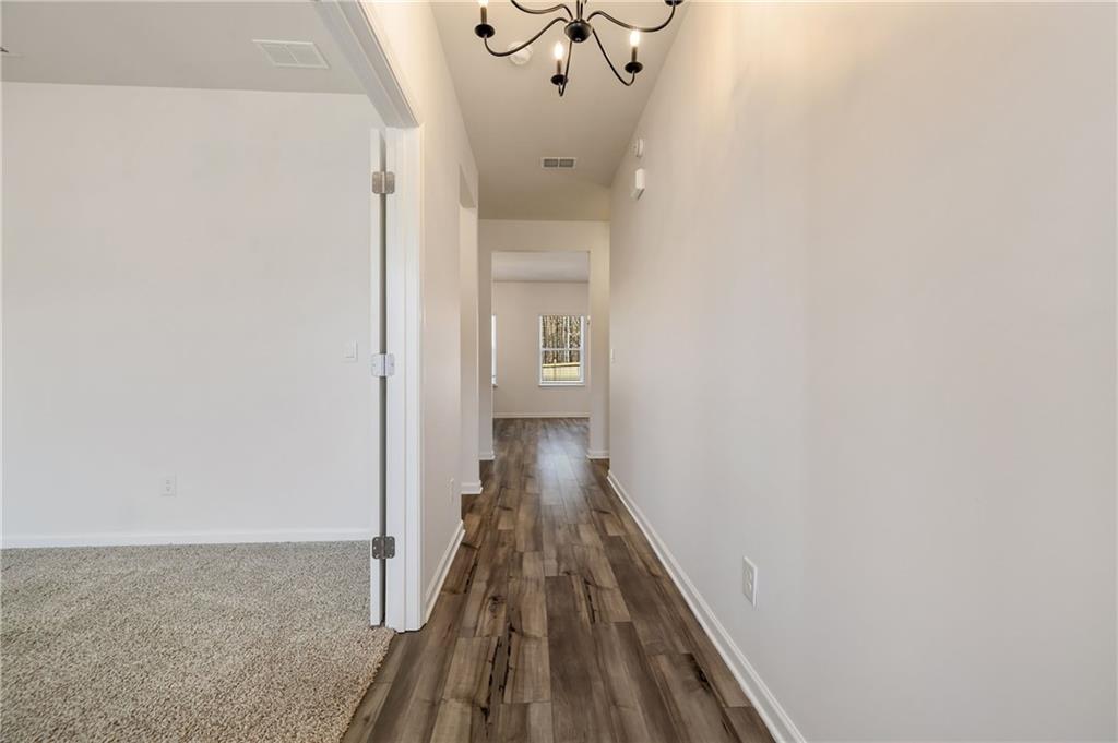 5360 Brooke Ridge Drive, Dunwoody, Georgia image 3
