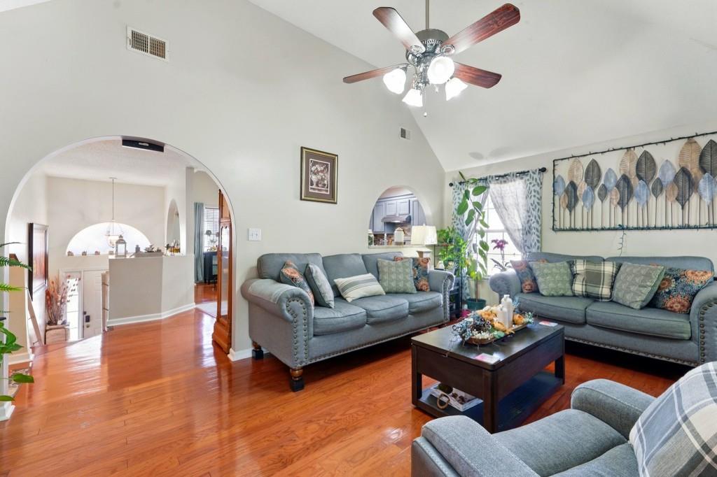 1010 Augusta Woods Drive, Douglasville, Georgia image 12