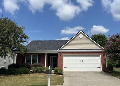 Homes For Sale - 804 Village Place<br/> Walton County, Loganville, GA 30052