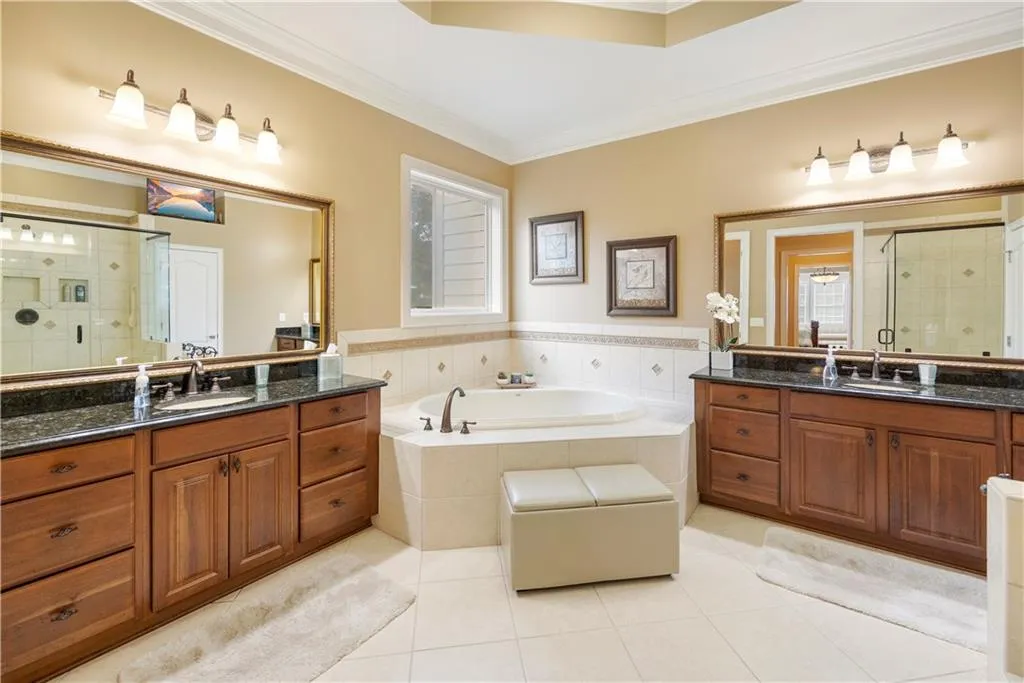 Canton, Georgia 30114, United States, 4 Bedrooms Bedrooms, ,4 BathroomsBathrooms,Residential,Active,224742