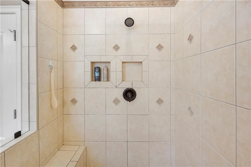 Canton, Georgia 30114, United States, 4 Bedrooms Bedrooms, ,4 BathroomsBathrooms,Residential,Active,224742