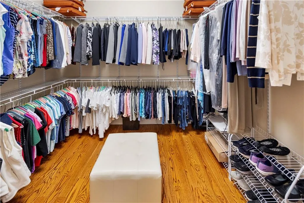 Canton, Georgia 30114, United States, 4 Bedrooms Bedrooms, ,4 BathroomsBathrooms,Residential,Active,224742