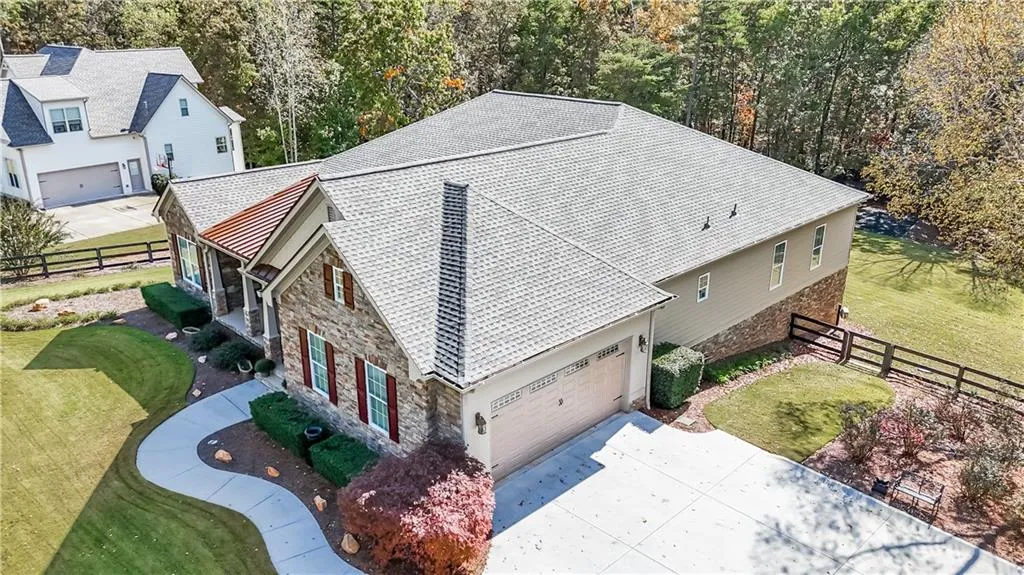 Canton, Georgia 30114, United States, 4 Bedrooms Bedrooms, ,4 BathroomsBathrooms,Residential,Active,224742