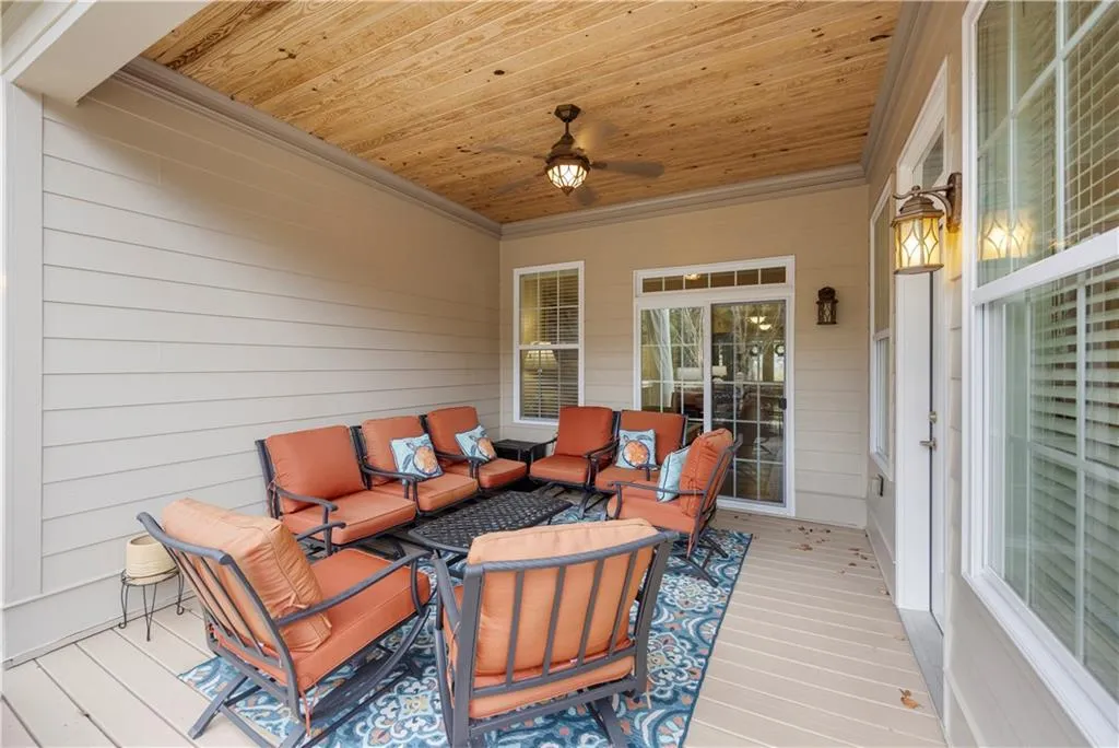 Canton, Georgia 30114, United States, 4 Bedrooms Bedrooms, ,4 BathroomsBathrooms,Residential,Active,224742