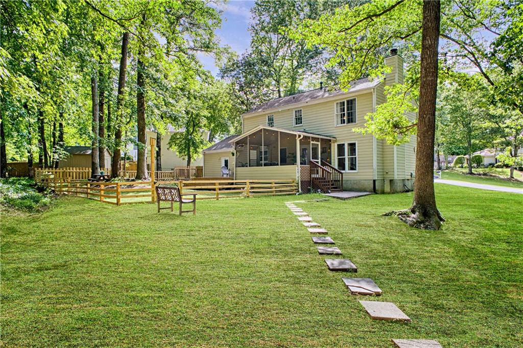 4635 Walden Trace, Peachtree Corners, Georgia image 12