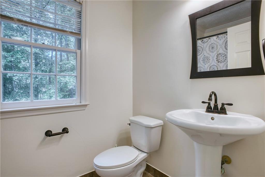 4635 Walden Trace, Peachtree Corners, Georgia image 32