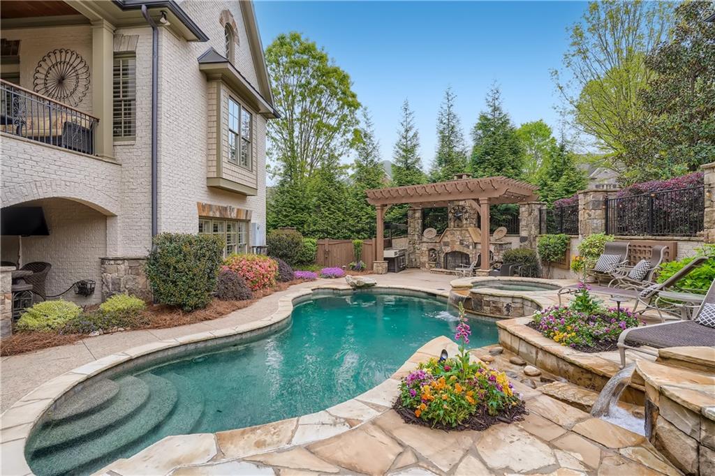 Heyward Square - Residential