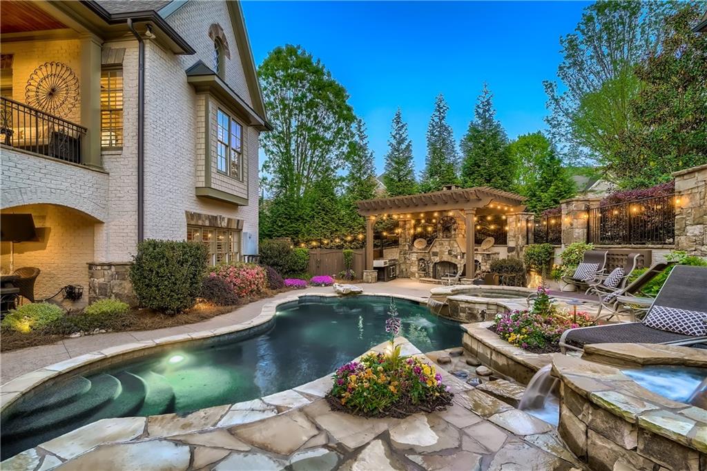 Heyward Square - Residential