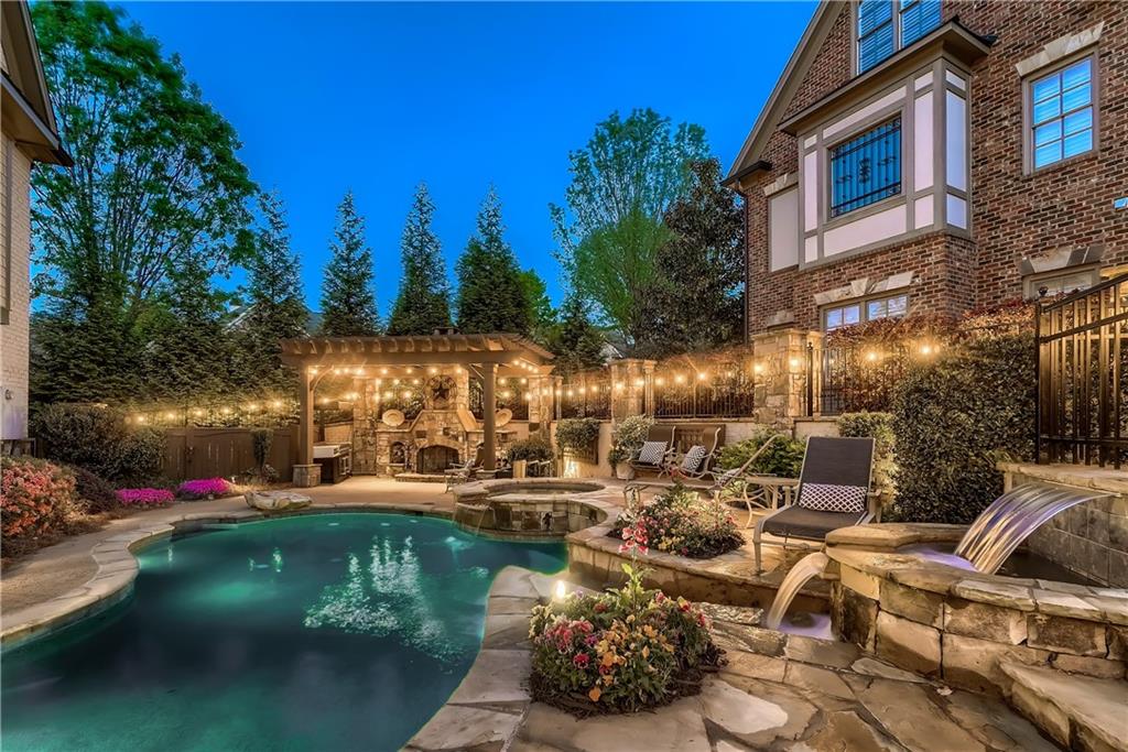 Heyward Square - Residential