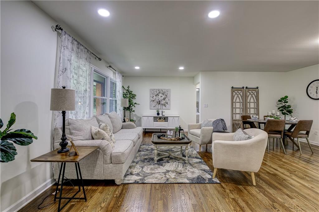 131 Brookwood Drive SW