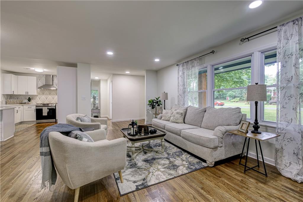 131 Brookwood Drive SW