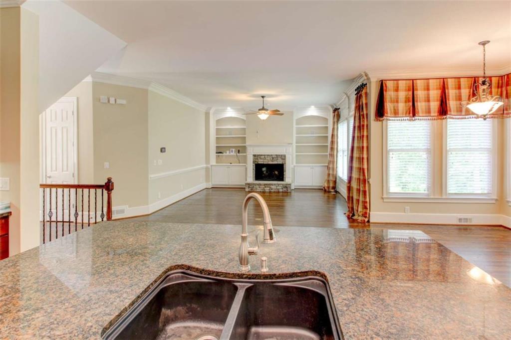 7520 Ledgewood Way, Suwanee, Georgia image 23