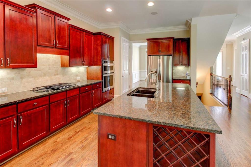 7520 Ledgewood Way, Suwanee, Georgia image 18