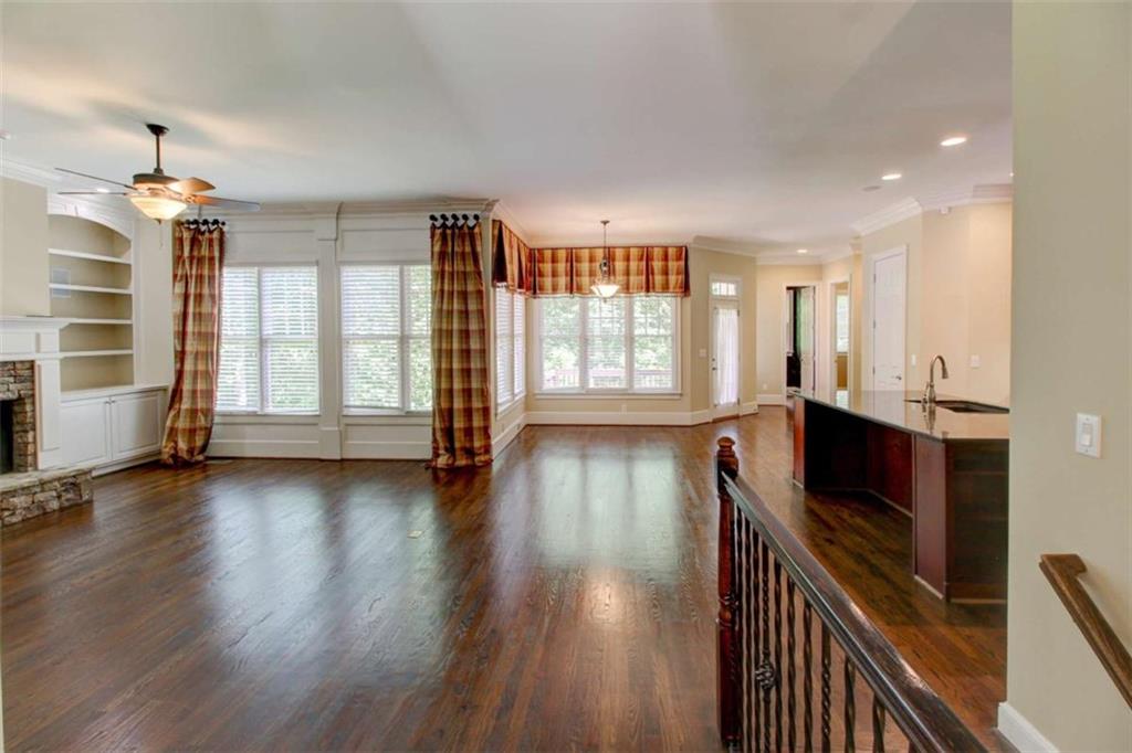 7520 Ledgewood Way, Suwanee, Georgia image 12