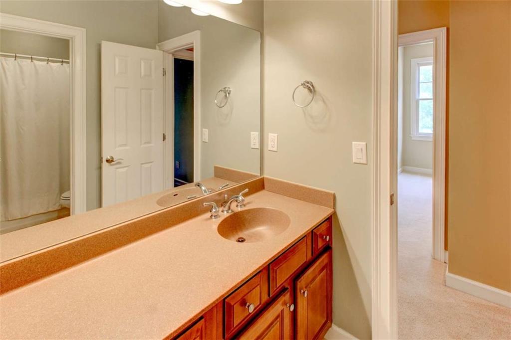 7520 Ledgewood Way, Suwanee, Georgia image 50