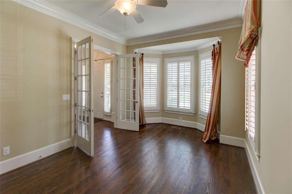 7520 Ledgewood Way, Suwanee, Georgia image 11