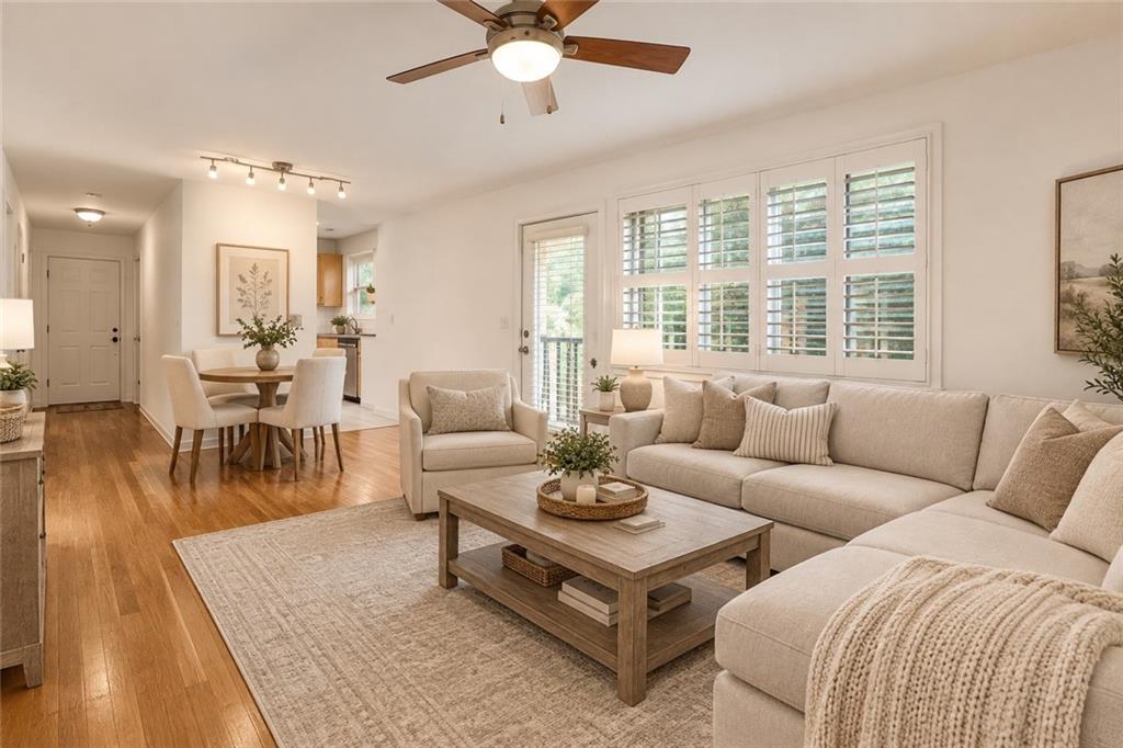 808 Greenwood Avenue NE 207