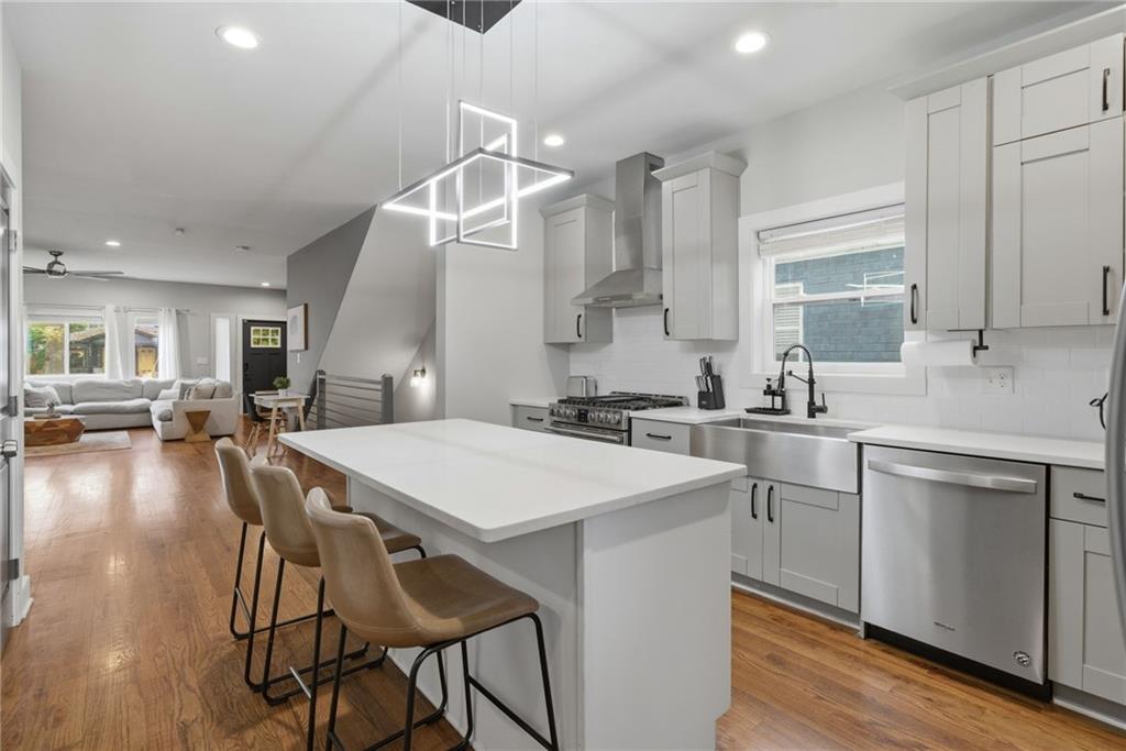 160 Vanira Avenue SE A