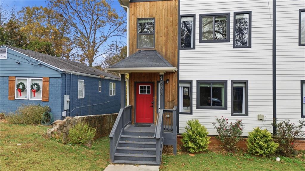 160 Vanira Avenue SE A