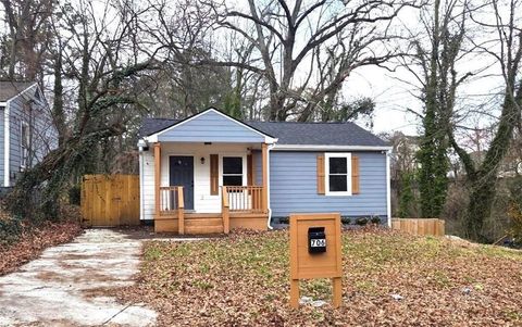 Homes For Sale - 706 Cedar Avenue<br/> Atlanta, GA 30318