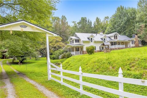 1030 Hefner Lake Road Ellijay GA 30536