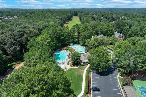 A home in Dacula