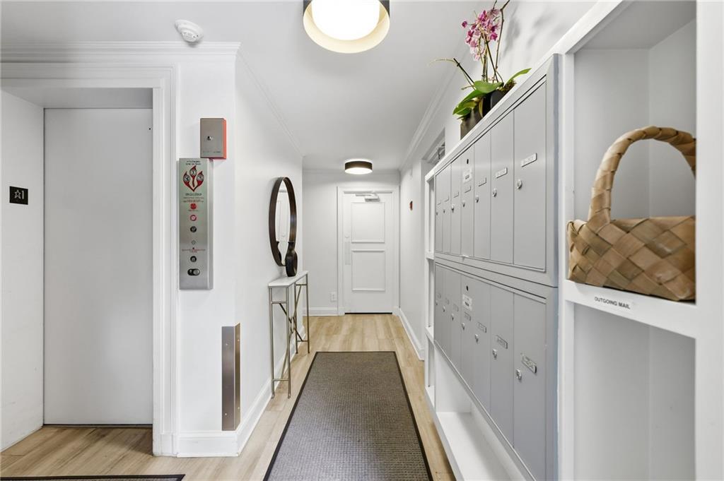 2632 Peachtree Road NW 304B