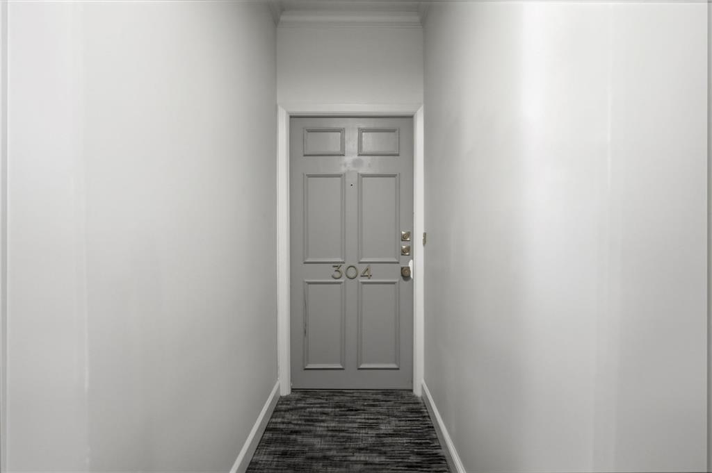 2632 Peachtree Road NW 304B