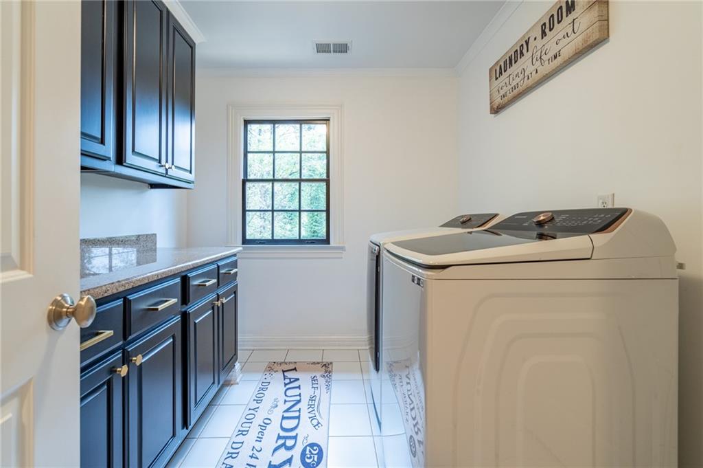 1219 Moores Mill Road NW