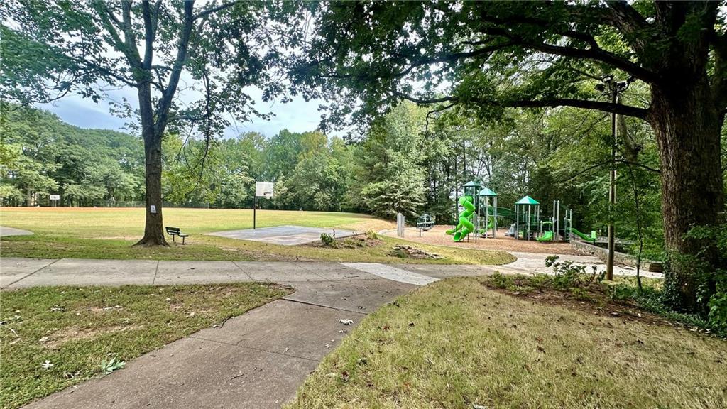 Chosewood Park/Grant Park area - Residential