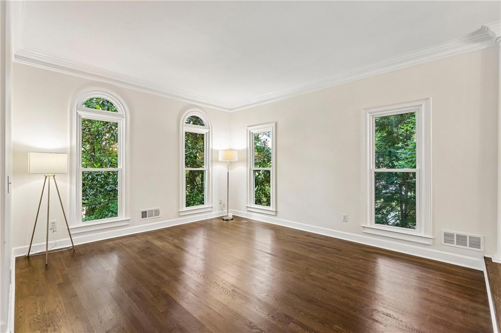 796 Asheview Court
