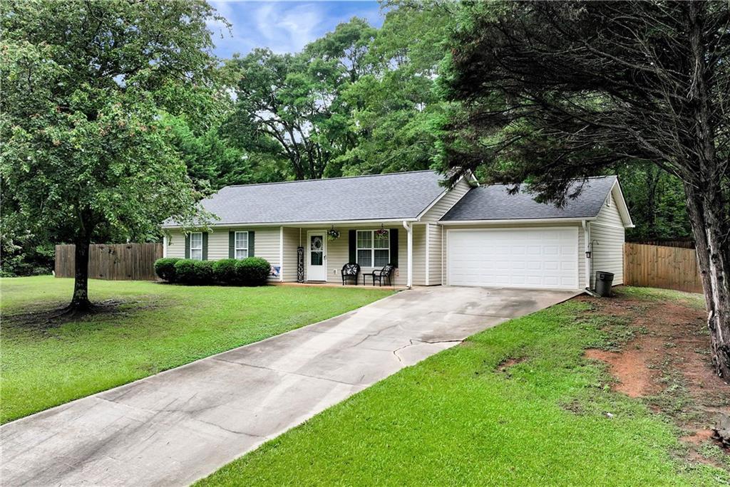 70 Midland Court, Winder, Georgia image 3