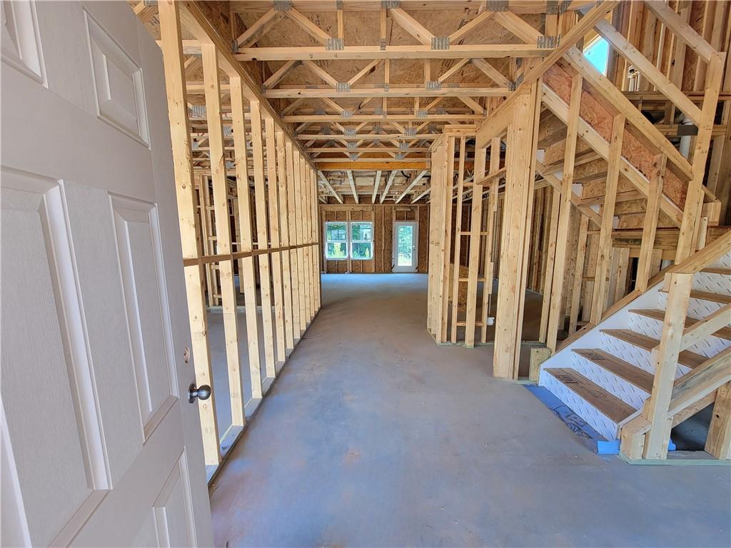335 Silverleaf Trail