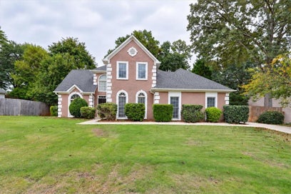 2374 Battle Forest Dr SW Marietta GA 30064