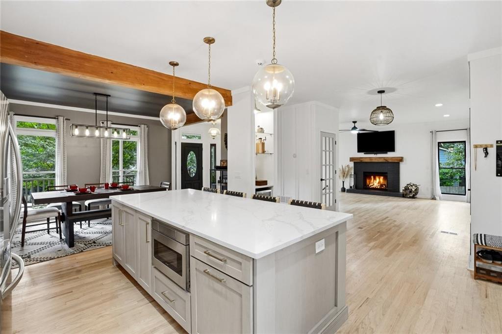 421 Eagle Ridge Trail