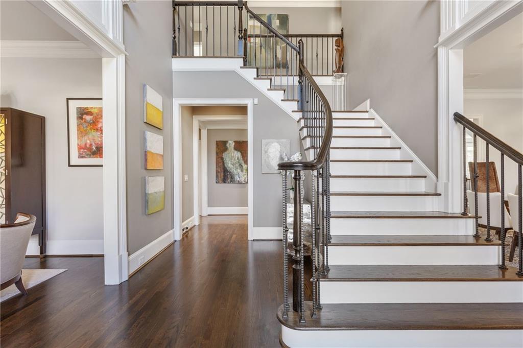 320 Falls Point Trail