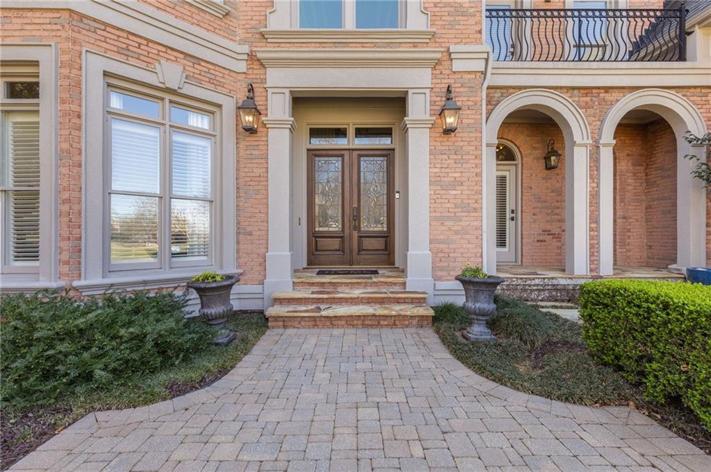 320 Falls Point Trail