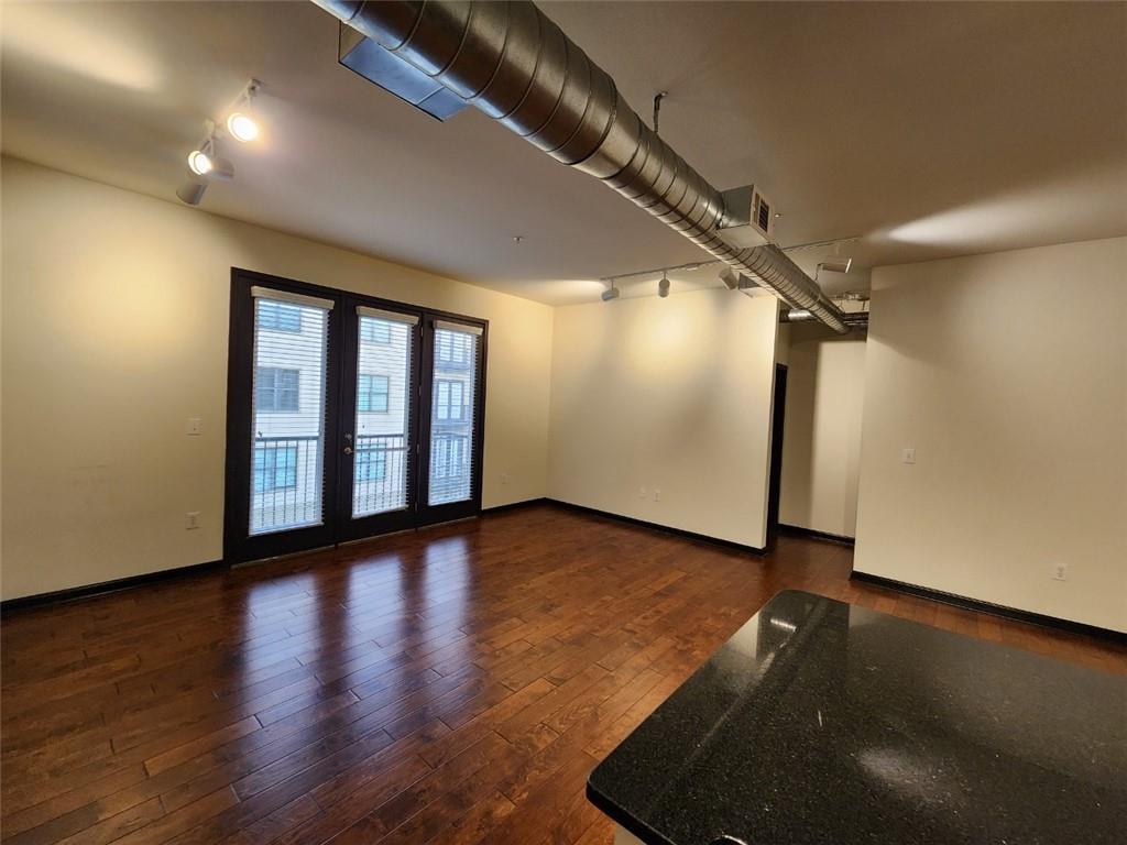 5300 Peachtree Road 2212